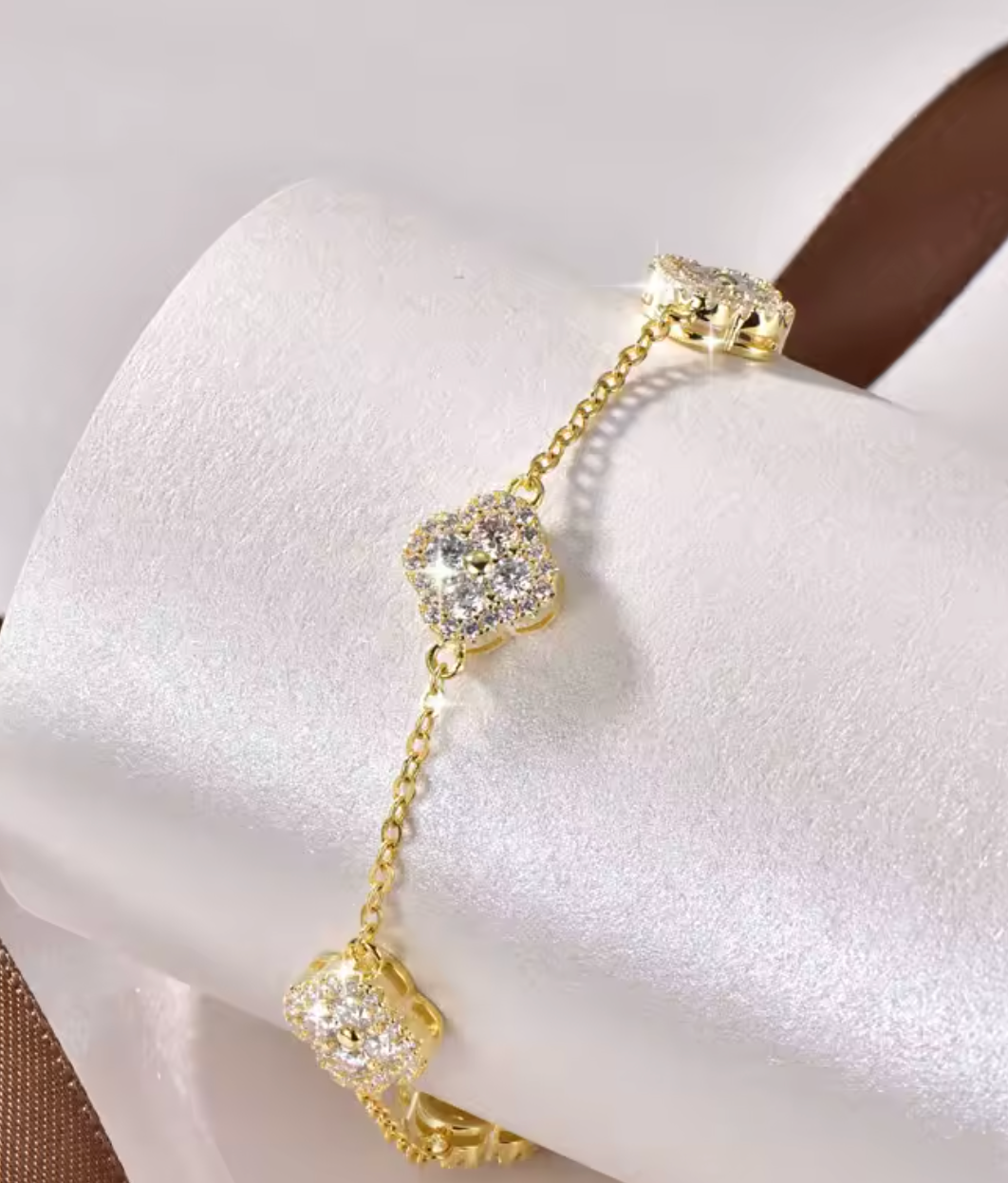 Anziw 14K Gold Filled Moissanite Clover Flower Bracelet