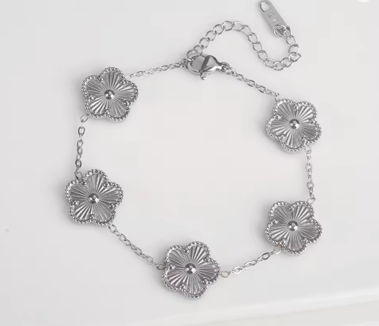 Classic Luxury Stainless Steel Five Flower Bracelet