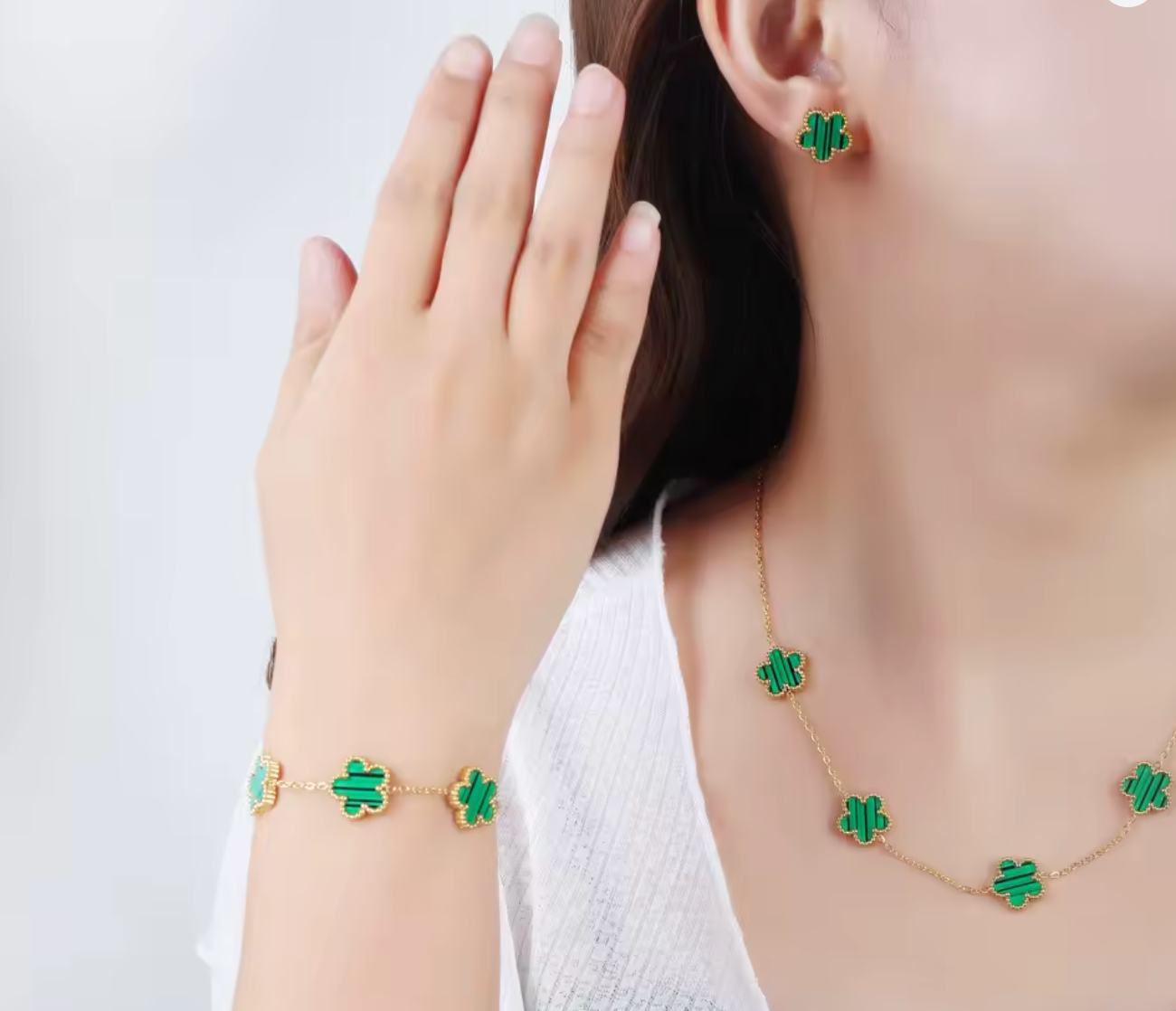 Classic Luxury Stainless Steel Five Flower Bracelet