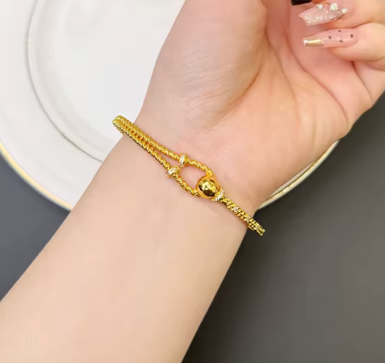 24K Gold Light Luxury Diamond Inlay for Women