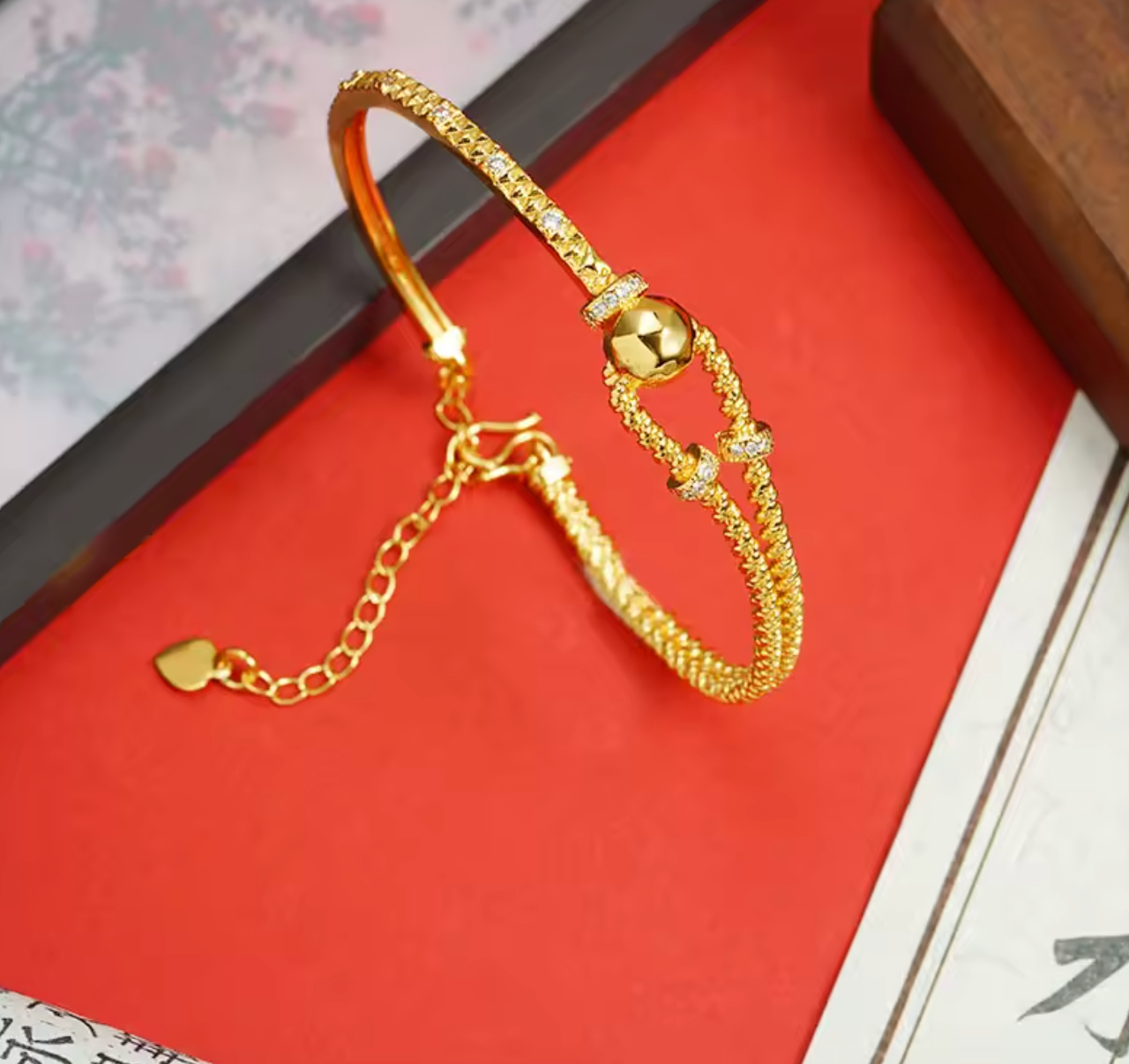 24K Gold Light Luxury Diamond Inlay for Women